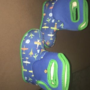 Bogs boys size 6